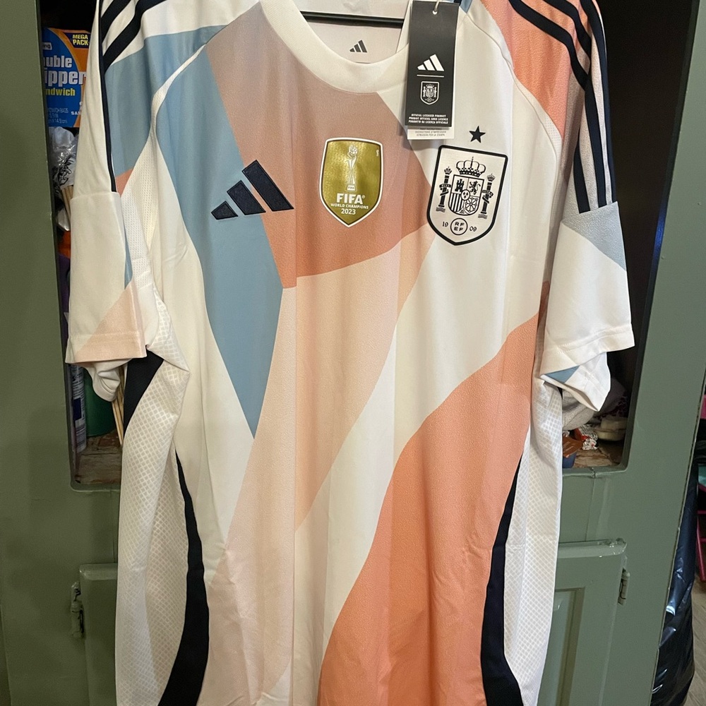 Womens Spain Football Fifa World Champions 2023 White Jersey (size XXL)